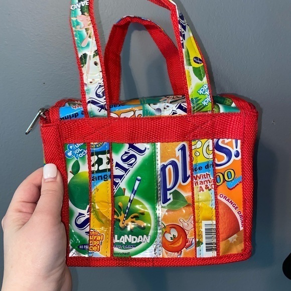Upcycled lunch‎ bag and pencil case - Picture 4 of 13